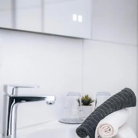 מלון Sleep Point - Self Check In 3*